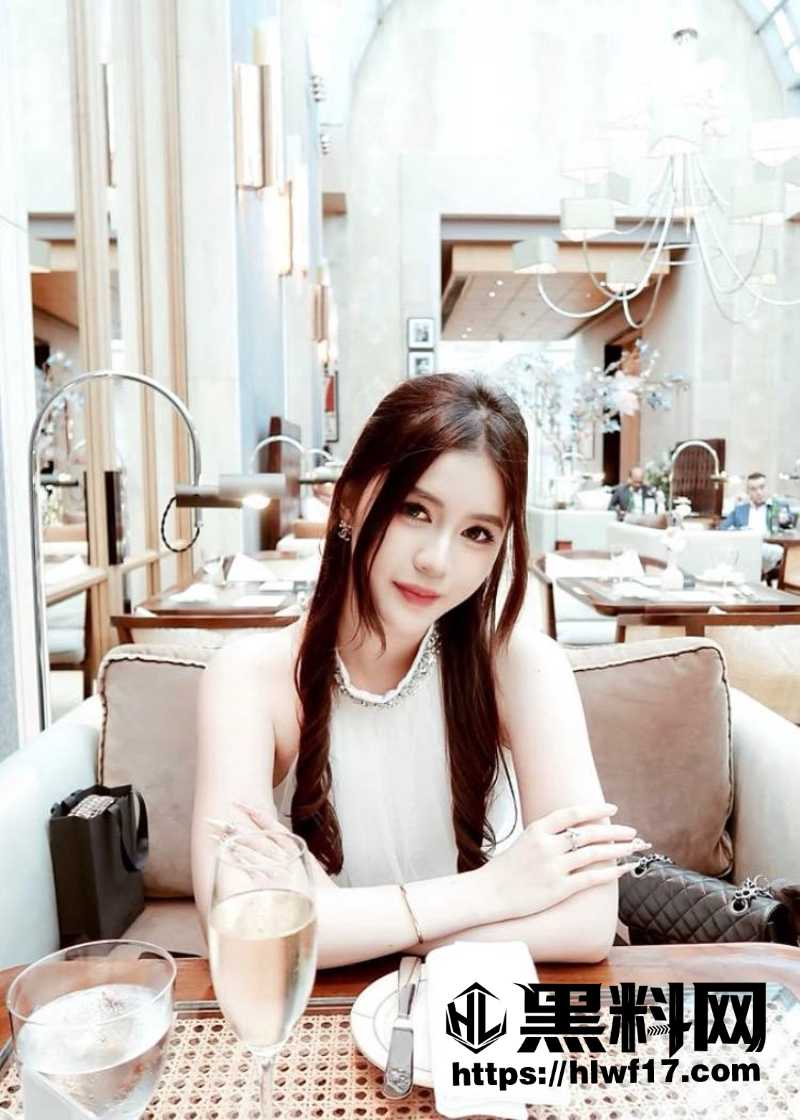 INS旅游博主恩恩性爱视频8