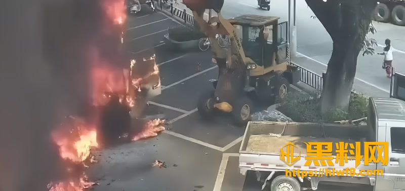 03韶关南郊车辆中控爆燃事件1 3wm