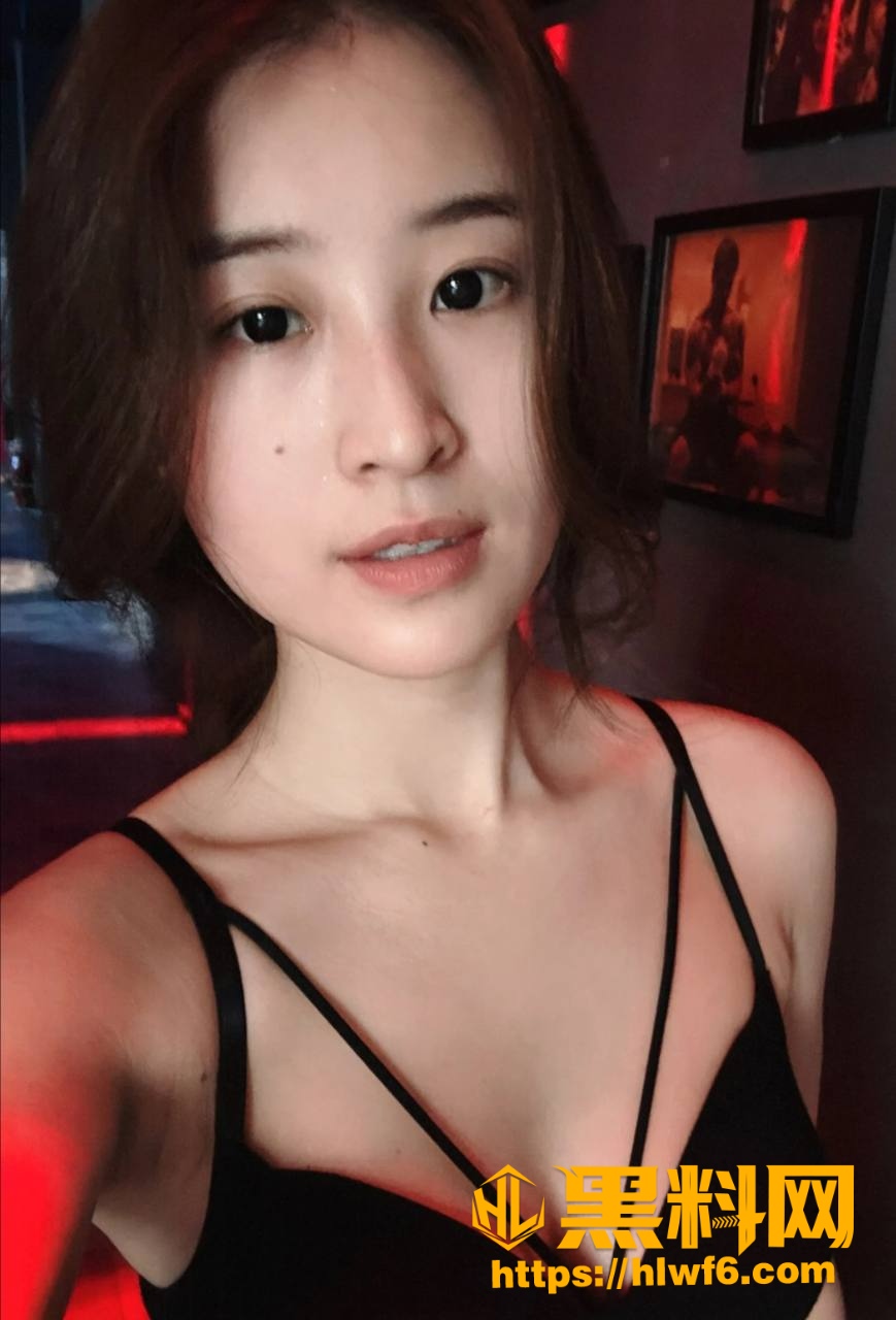 网红景梁性爱视频