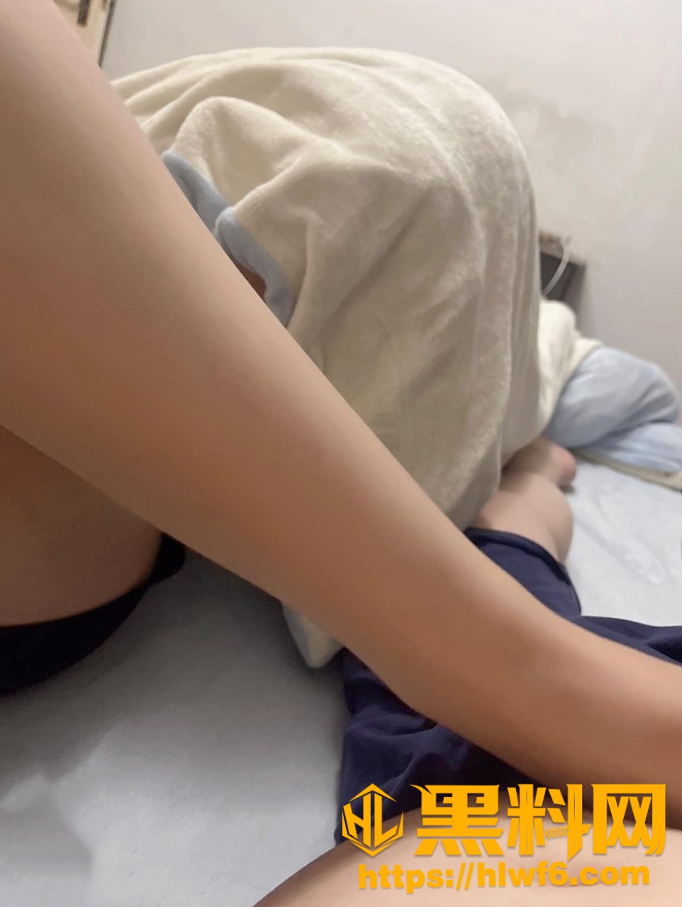 丰乳肥臀的少妇邻居2630集8