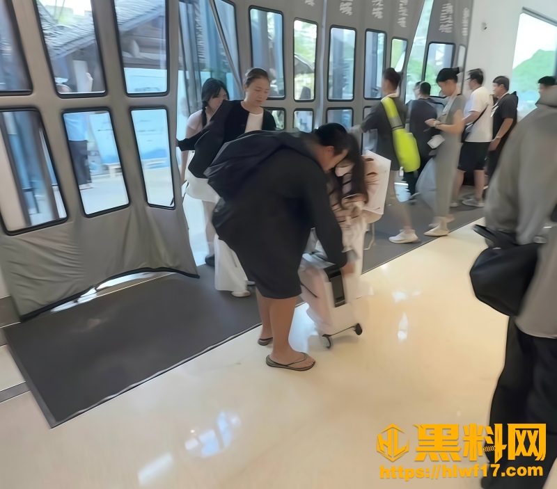蓝战非图图恋情 5