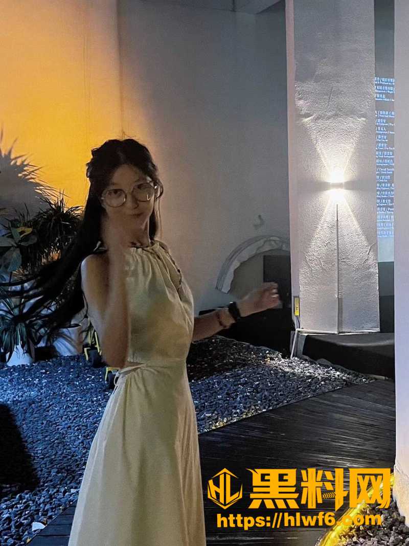 反差眼镜妹私密流出6