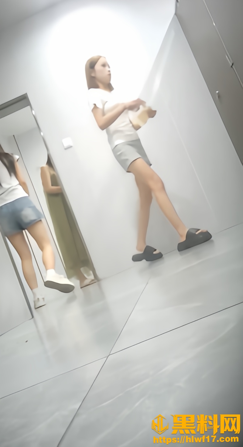 精品厕拍福利资源1